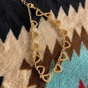 gold heart bracelet